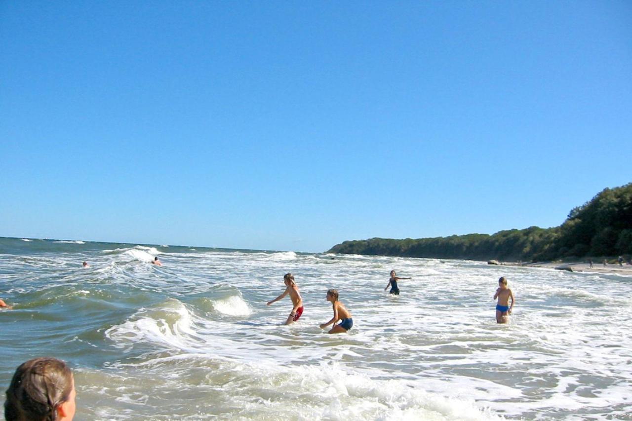 Strandnah Mit Terrasse, Gratis Nutzung Vom Ahoi Erlebnisbad Und Sauna In Sellin - Strandhaus Moenchgut Fewo06 Lobbe Εξωτερικό φωτογραφία